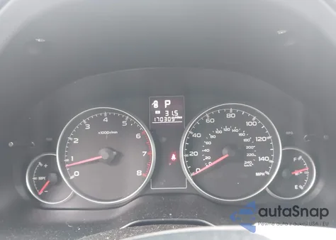 2013 Subaru Outback 2.5I Premium из США, поврежденный, VIN 4S4BRCCC2D3203154